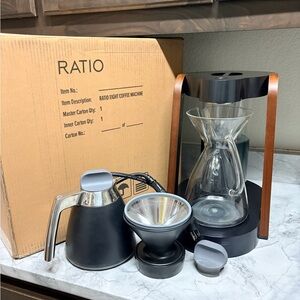 Ratio 8  Coffee Machine with Black and with walnut trim